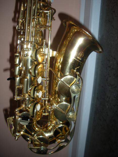 Vand saxofon alto Yamaha YAS275 - Pret | Preturi Vand saxofon alto Yamaha YAS275