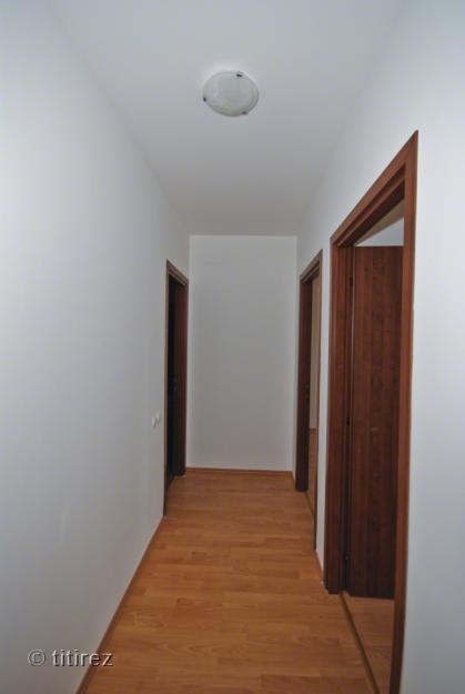Apartament 3 camere bloc nou Ozana - Pret | Preturi Apartament 3 camere bloc nou Ozana