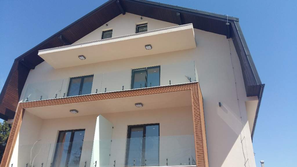 vand apartament 2 camere in bloc nou centru targu mures ocupabil imediat ct termopan cu curte aferen - Pret | Preturi vand apartament 2 camere in bloc nou centru targu mures ocupabil imediat ct termopan cu curte aferen