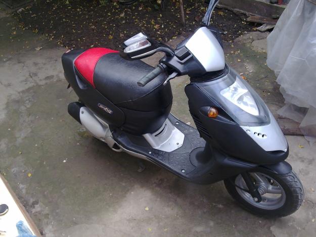 vand scuter aprilia sonic - Pret | Preturi vand scuter aprilia sonic