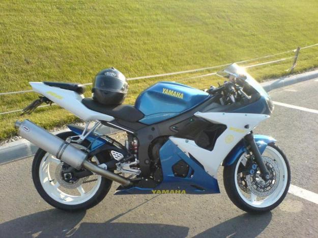 yamaha yzf r600 - Pret | Preturi yamaha yzf r600