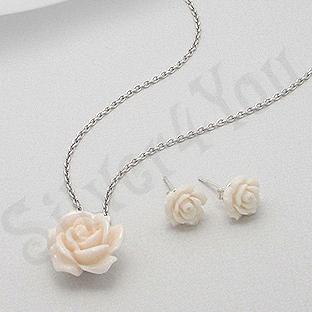 Silver4You.ro - Set argint cercei-pandant trandafir alb - Pret | Preturi Silver4You.ro - Set argint cercei-pandant trandafir alb
