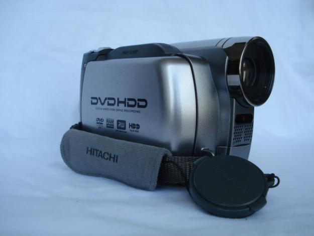 Vand camera video HITACHI DZ HS-500E  *filmeaza pe HDD de 3O GB si pe DVD* + bonus 2xACUMU - Pret | Preturi Vand camera video HITACHI DZ HS-500E  *filmeaza pe HDD de 3O GB si pe DVD* + bonus 2xACUMU