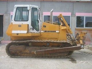 Buldozer Liebherr PR 722 BL 1995 15t 97kW de vanzare second hand - Pret | Preturi Buldozer Liebherr PR 722 BL 1995 15t 97kW de vanzare second hand