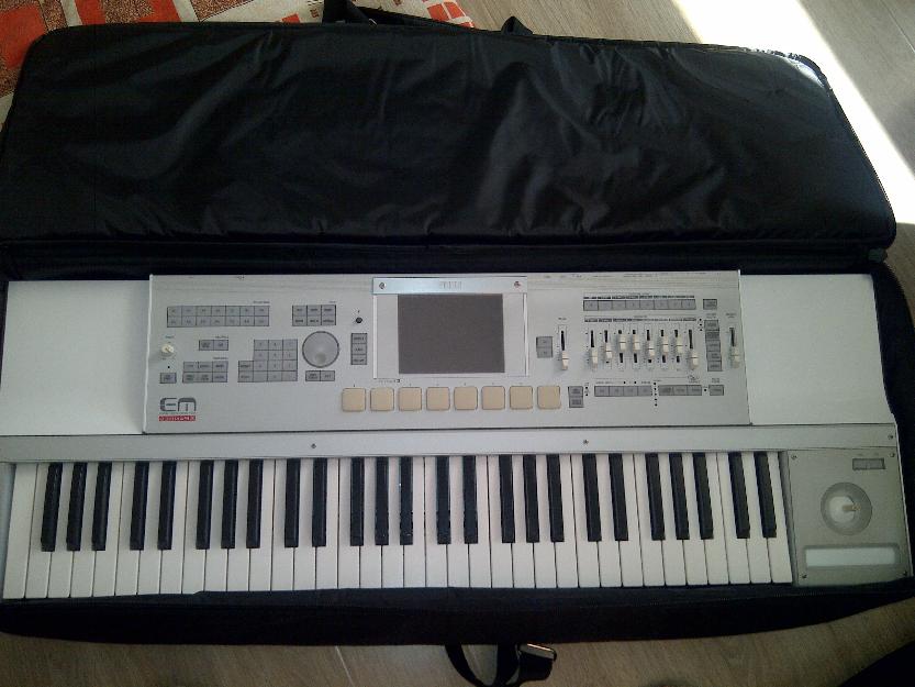 vand korg m3 +yamaha psr 700 - Pret | Preturi vand korg m3 +yamaha psr 700