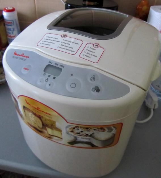 Robot de facut paine si prajituri Moulinex OW2000 12 programe - Pret | Preturi Robot de facut paine si prajituri Moulinex OW2000 12 programe