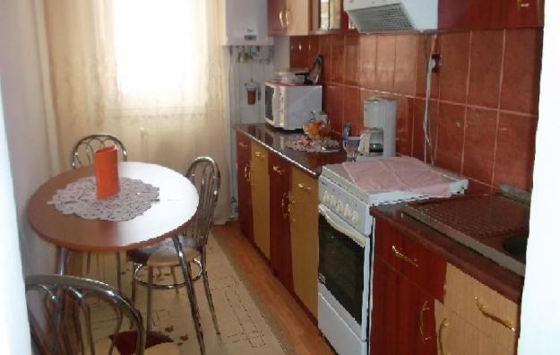 Apartament 2 camere, zona centrala - Pret | Preturi Apartament 2 camere, zona centrala