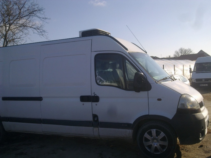 Vand sau schimb Renault Master cu frigo - Pret | Preturi Vand sau schimb Renault Master cu frigo