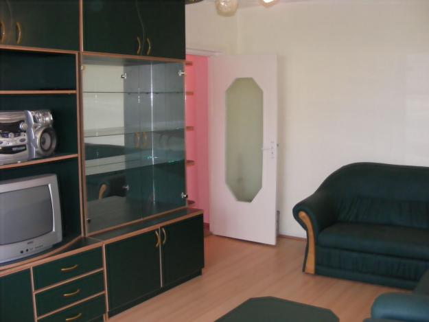 Vand apartament 2 camere - Pret | Preturi Vand apartament 2 camere