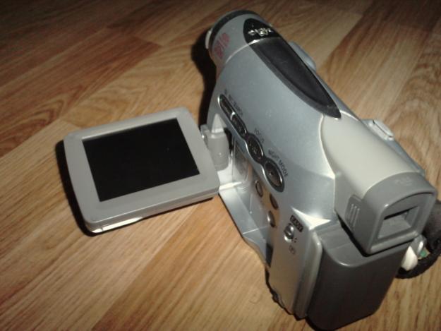 cand camera video miniDV canon - Pret | Preturi cand camera video miniDV canon