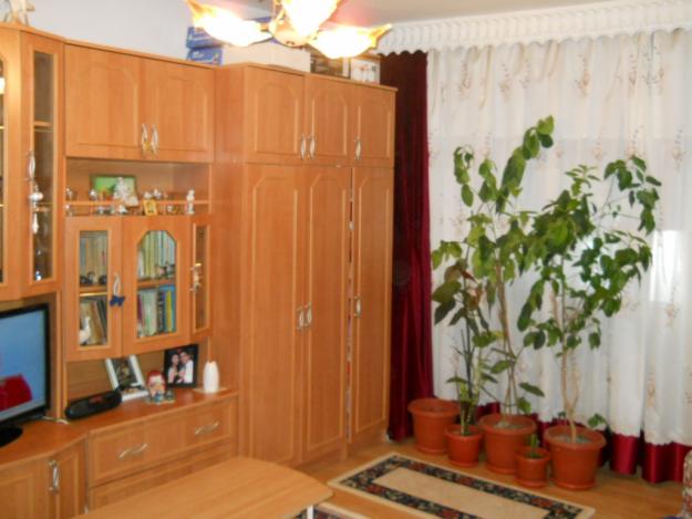 Apartament 2 camere Decomandat, zona Nicolina - Pret | Preturi Apartament 2 camere Decomandat, zona Nicolina