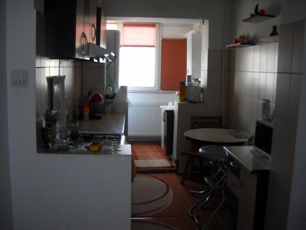 Apartament 2 cam Decomandat, zona Podu Ros - Pret | Preturi Apartament 2 cam Decomandat, zona Podu Ros