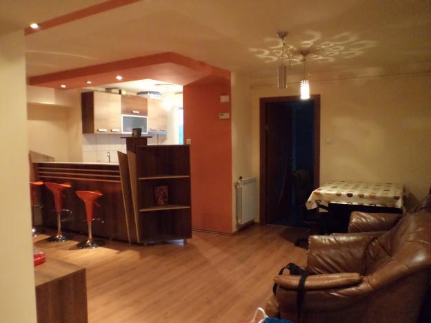 Ap 3 Camere - Pret | Preturi Ap 3 Camere