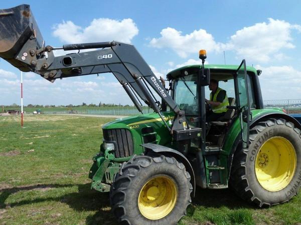 Tractor John Deere 6430 - Pret | Preturi Tractor John Deere 6430