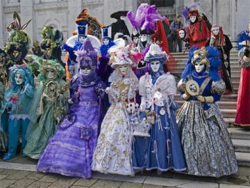 Primavara 2012 - Carnavalul de la Venetia - Pret | Preturi Primavara 2012 - Carnavalul de la Venetia