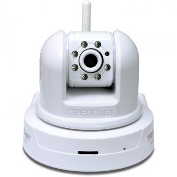 Camera de supraveghere TRENDNET TV-IP422W Wirless Day/Night Pan/Tilt Internet Camera Server w/ 2-way audio - Pret | Preturi Camera de supraveghere TRENDNET TV-IP422W Wirless Day/Night Pan/Tilt Internet Camera Server w/ 2-way audio