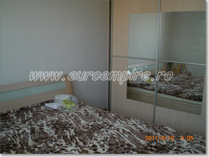 Apartament 3 camere, zona Macul Rosu, 70 mp - Pret | Preturi Apartament 3 camere, zona Macul Rosu, 70 mp