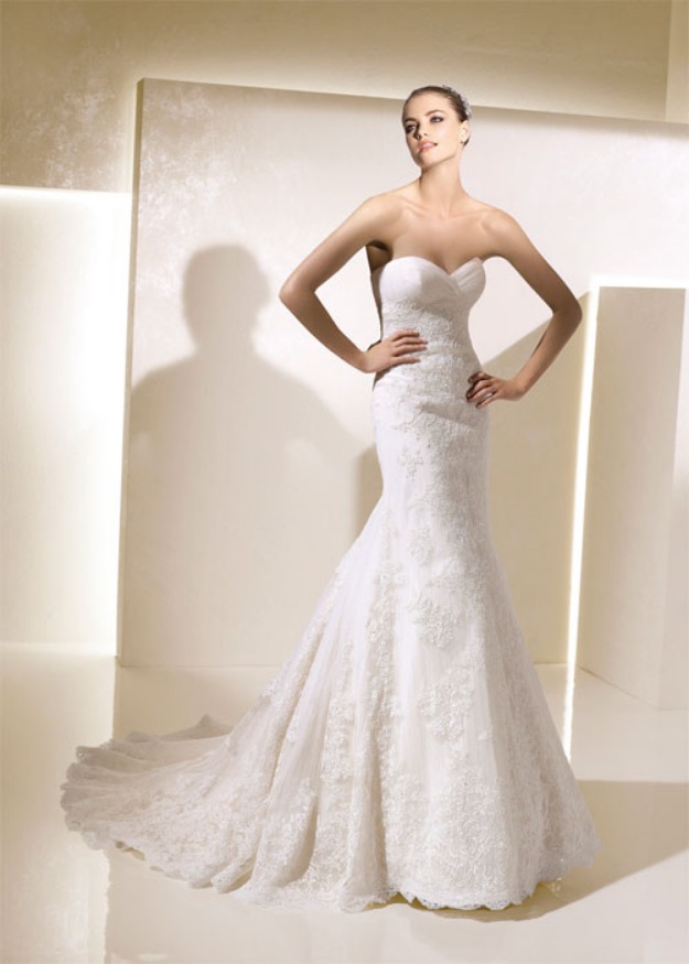 Rochie de mireasa LA SPOSA model SAGA colectia 2012 - Pret | Preturi Rochie de mireasa LA SPOSA model SAGA colectia 2012