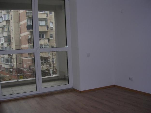 Apartament in bloc - 3 camere - zona Vitan - Pret | Preturi Apartament in bloc - 3 camere - zona Vitan