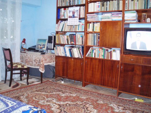 Vand apartament cu 2 camere - Pret | Preturi Vand apartament cu 2 camere