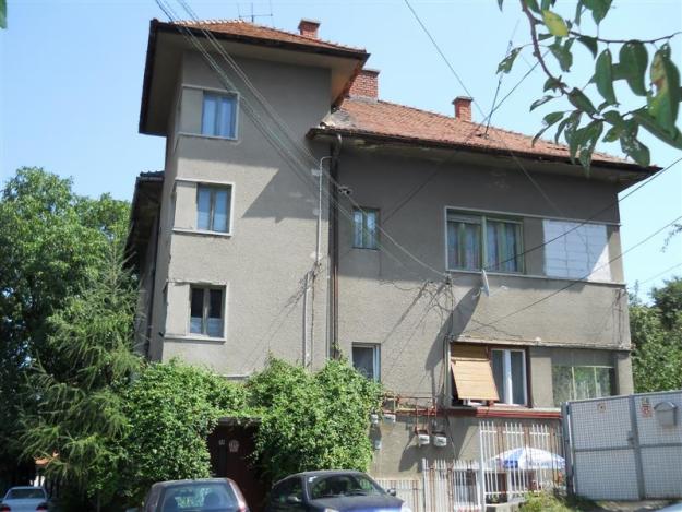 Brasov zona deosebita, retrasa si insorita, apartament in casa, parter, 65 mp utili - Pret | Preturi Brasov zona deosebita, retrasa si insorita, apartament in casa, parter, 65 mp utili