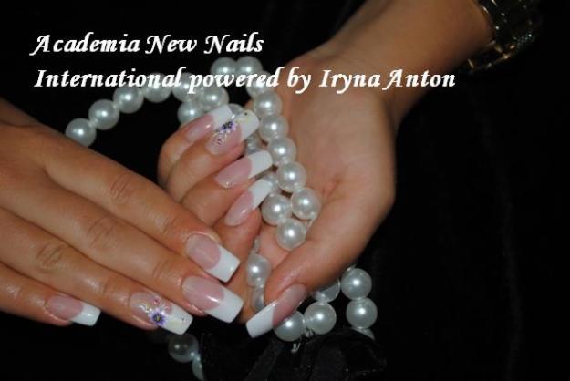 Academia New Nails International - Pret | Preturi Academia New Nails International