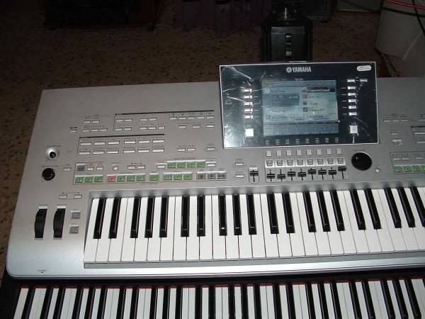yamaha tyros 4 XXL 2598,oo euro, neg... - Pret | Preturi yamaha tyros 4 XXL 2598,oo euro, neg...