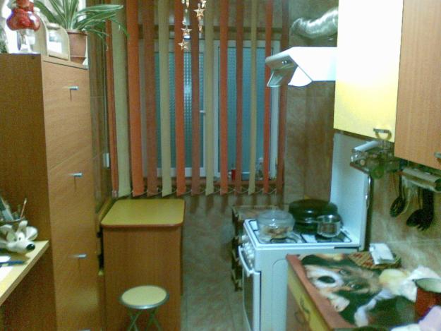 inchiriez 2 camere ferentari livezilor - Pret | Preturi inchiriez 2 camere ferentari livezilor