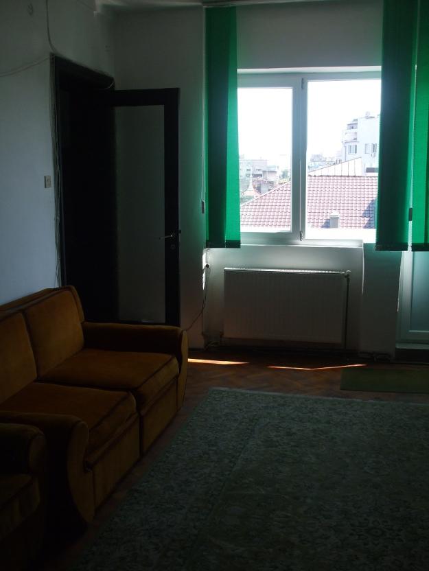 Inchiriere apartament 3 camere Romana 450 Euro - Pret | Preturi Inchiriere apartament 3 camere Romana 450 Euro
