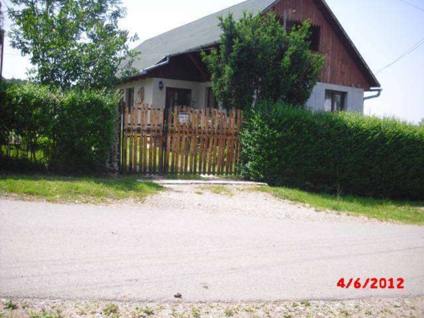 Casa din 2004 d+p+m CRISTUR - Pret | Preturi Casa din 2004 d+p+m CRISTUR