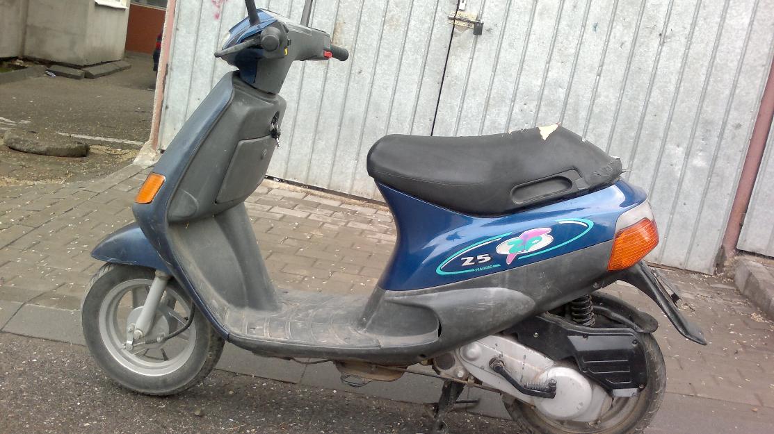 Vand scuter Piaggio Zip-25 - 2006 - 250 Euro - Pret | Preturi Vand scuter Piaggio Zip-25 - 2006 - 250 Euro