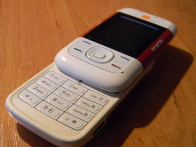 Vand Nokia 5200 rosu - Pret | Preturi Vand Nokia 5200 rosu