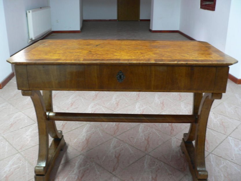 Salonas de ceai Biedermeier - Pret | Preturi Salonas de ceai Biedermeier