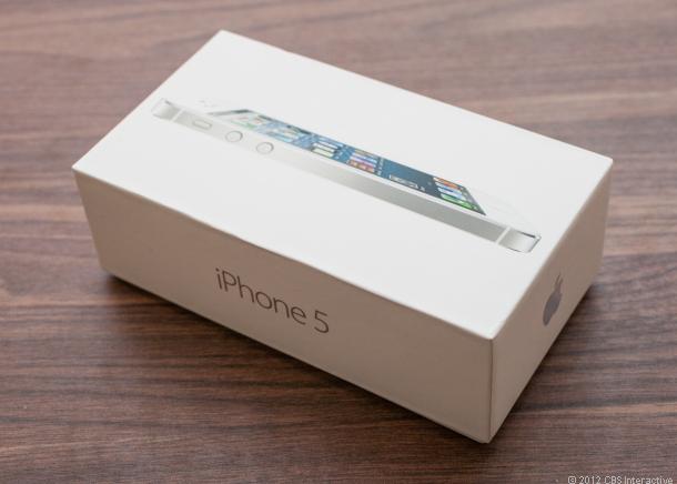 Vand iPhone 5 16GB alb NOU sigilat 0765.45.46.44 liber in Vodafone pret 749eur, factura si - Pret | Preturi Vand iPhone 5 16GB alb NOU sigilat 0765.45.46.44 liber in Vodafone pret 749eur, factura si