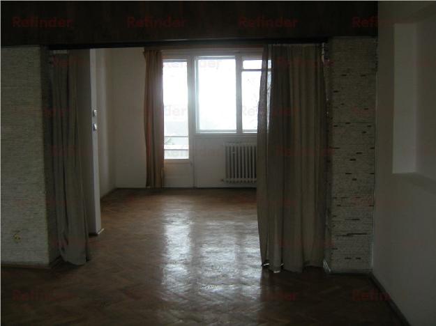 Vanzare apartament 4 camere zona Bul. Independentei Ploiesti - Pret | Preturi Vanzare apartament 4 camere zona Bul. Independentei Ploiesti