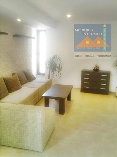 Inchiriere apartament lux 3 camere decomandat Centru-Hotel Ibis 600 EUR - Pret | Preturi Inchiriere apartament lux 3 camere decomandat Centru-Hotel Ibis 600 EUR