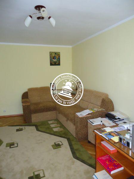 Apartament 3 camere de inchiriat Iasi Targul Cucu - Pret | Preturi Apartament 3 camere de inchiriat Iasi Targul Cucu