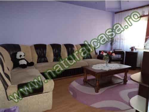 apartament 3 camere dec, etaj1, hipodrom 4 - Pret | Preturi apartament 3 camere dec, etaj1, hipodrom 4