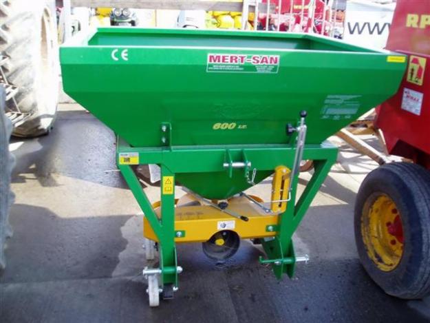 Utilaje agricole - Masina de imprasitat azot de 600 litri W-1 - Pret | Preturi Utilaje agricole - Masina de imprasitat azot de 600 litri W-1