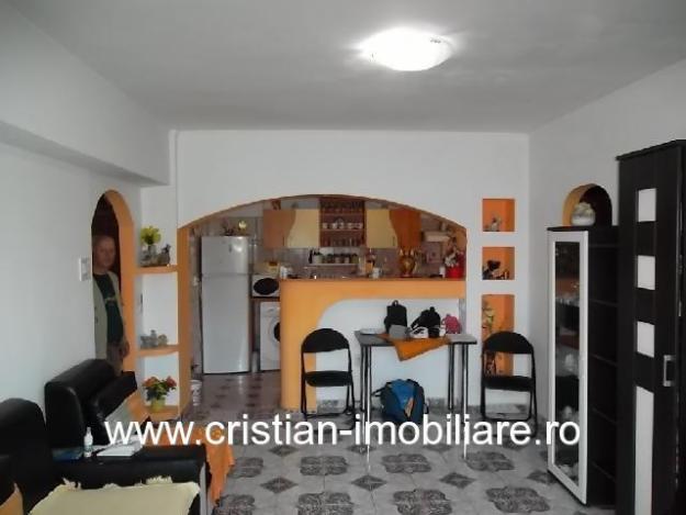 Cet, apartament, 3 camere, 64 mp. - Pret | Preturi Cet, apartament, 3 camere, 64 mp.