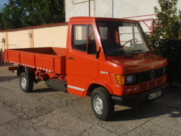 MERCEDES 307 D Camioneta Autoutilitara / tel: 0723-045296 / - Pret | Preturi MERCEDES 307 D Camioneta Autoutilitara / tel: 0723-045296 /