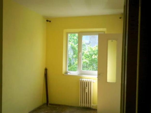 BACAU. Proprietar Vand urgent apartament 3 camere - Pret | Preturi BACAU. Proprietar Vand urgent apartament 3 camere