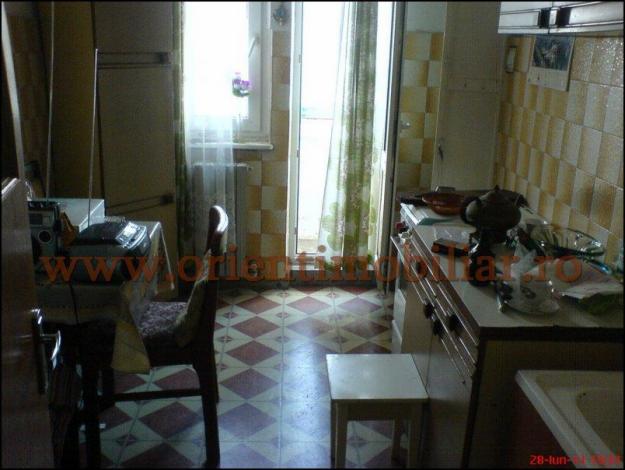 Apartament 2 camere, zona capitol, constanta, inchiriere, 250 euro - Pret | Preturi Apartament 2 camere, zona capitol, constanta, inchiriere, 250 euro