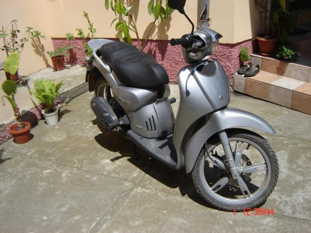 vand Aprilia Scarabeo, 2007, adus din Italia, stare impecabila!!! - Pret | Preturi vand Aprilia Scarabeo, 2007, adus din Italia, stare impecabila!!!