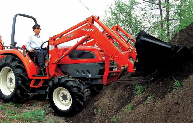 Tractor agricol nou, 4x4, 45C.P. sau 50C.P. Cabina Deluxe sudcorean KIOTI - Pret | Preturi Tractor agricol nou, 4x4, 45C.P. sau 50C.P. Cabina Deluxe sudcorean KIOTI