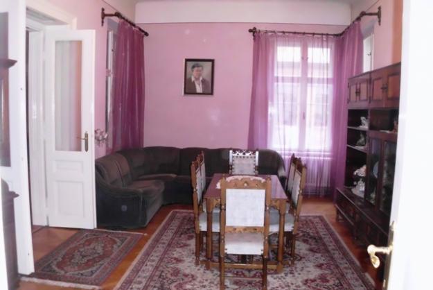 Inchiriez apartament 3 camere ultracentral - Pret | Preturi Inchiriez apartament 3 camere ultracentral