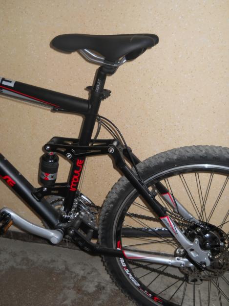 Vand Bicicleta DHS MTB FULL - Pret | Preturi Vand Bicicleta DHS MTB FULL