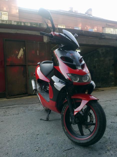 aprilia sr 50cc an 2007 - Pret | Preturi aprilia sr 50cc an 2007