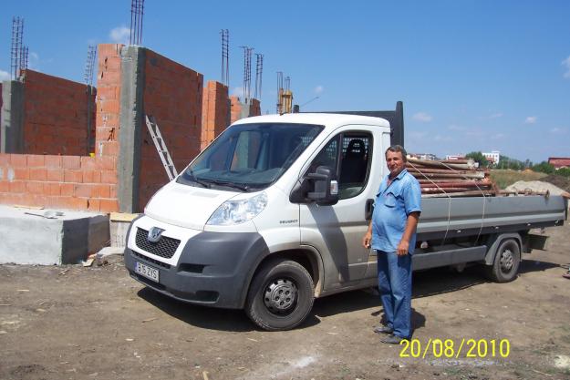 Inchiriez platforma cu obloane Peugeot Boxer - Pret | Preturi Inchiriez platforma cu obloane Peugeot Boxer