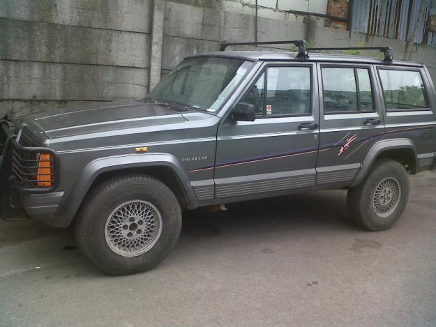 dezmembrez jeep grand cherokee - Pret | Preturi dezmembrez jeep grand cherokee